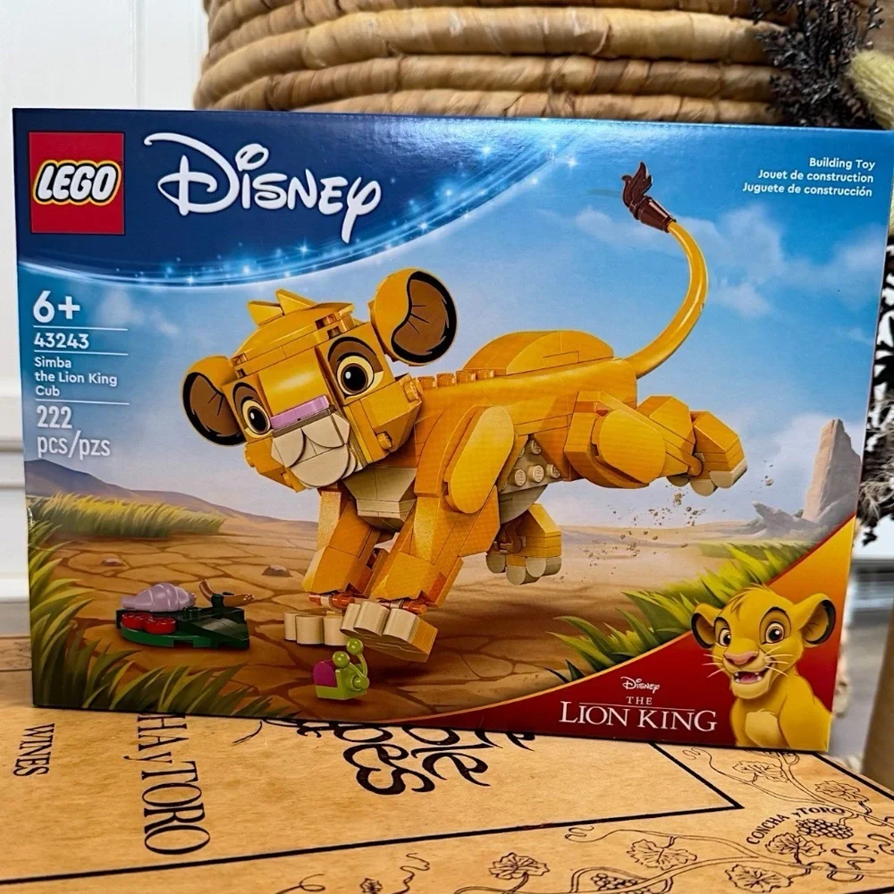 New LEGO X Disney Simba the Lion King Cub LEGO Set Ages 6+ Building Toy